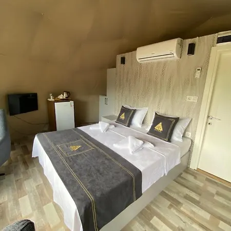 Hotel Golifehouses